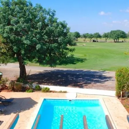 “the Ultimate Guide To Renting This Luxury Villa″ - Cardia 库克里亚